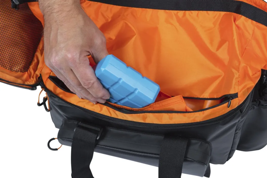 Basil Miles Tarpaulin Trunkbag XL Pro 36L - MIK-9 - Zwart/Orange