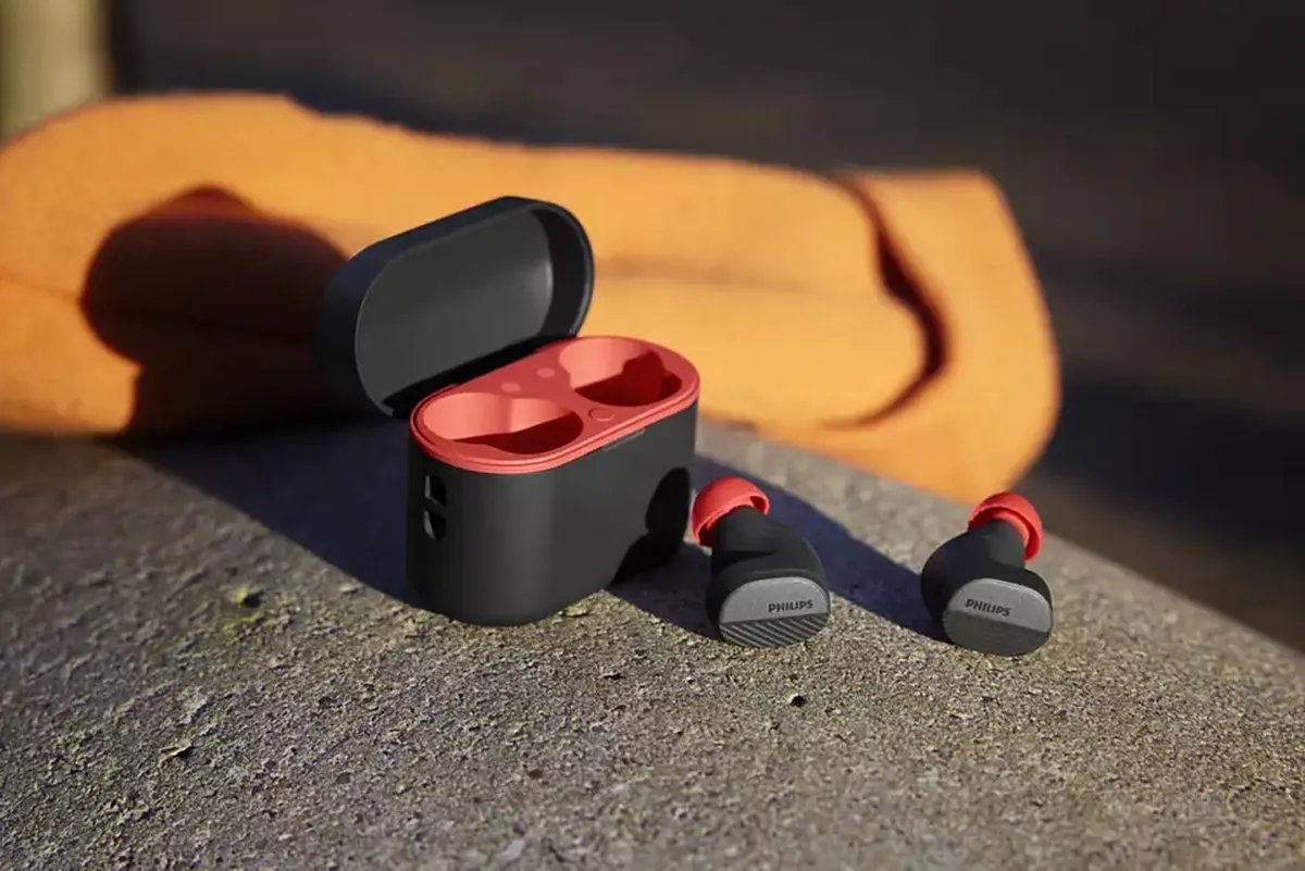 Philips TAA5508BK/00 True Wireless In-Ear Headset - Zwart/Rood - afbeelding 6 van 6