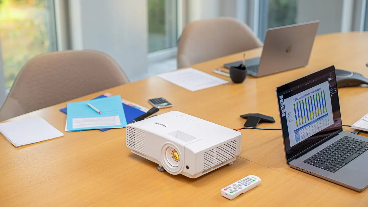 Philips ProPix 650 PRX650/INT Projector - 150" WXGA 4000 ANSI Lumen Wit