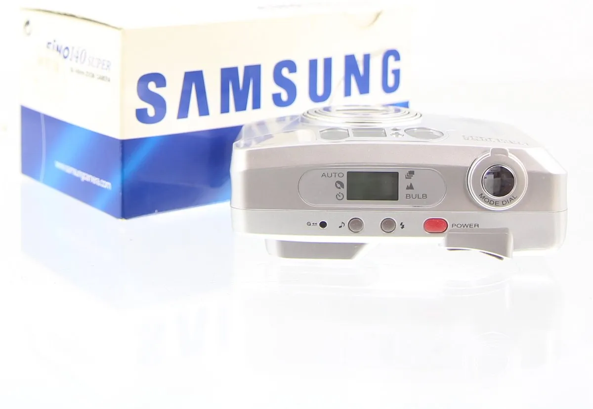 NOS in originele doos Samsung Fino 140 super point and shoot