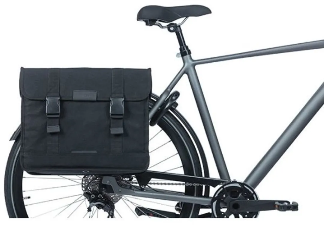 Basil Kavan Eco Classic Fietstas 58L - Zwart
