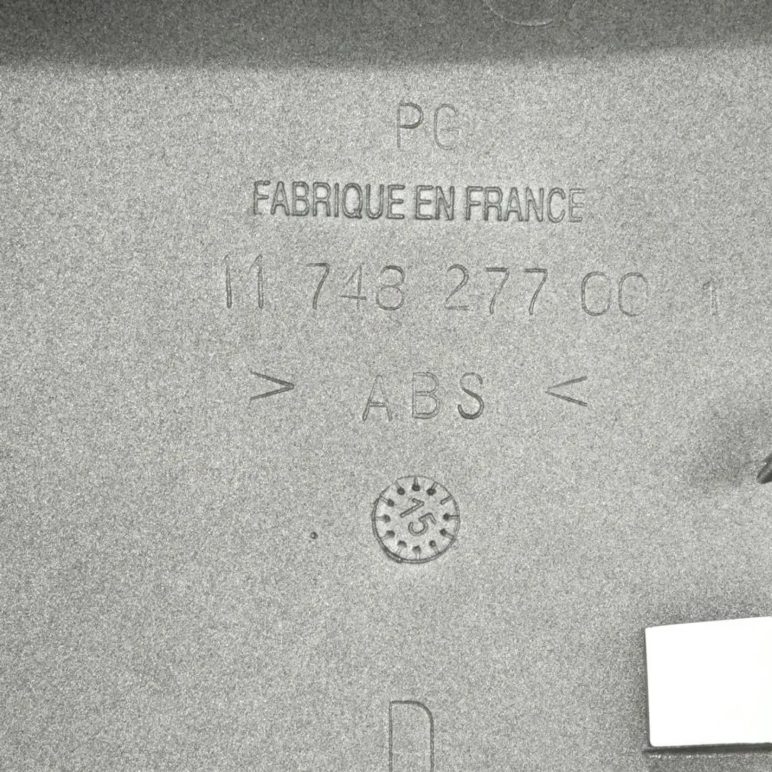 Peugeot 50 Trekker Cache Latéral Droit - Zwart