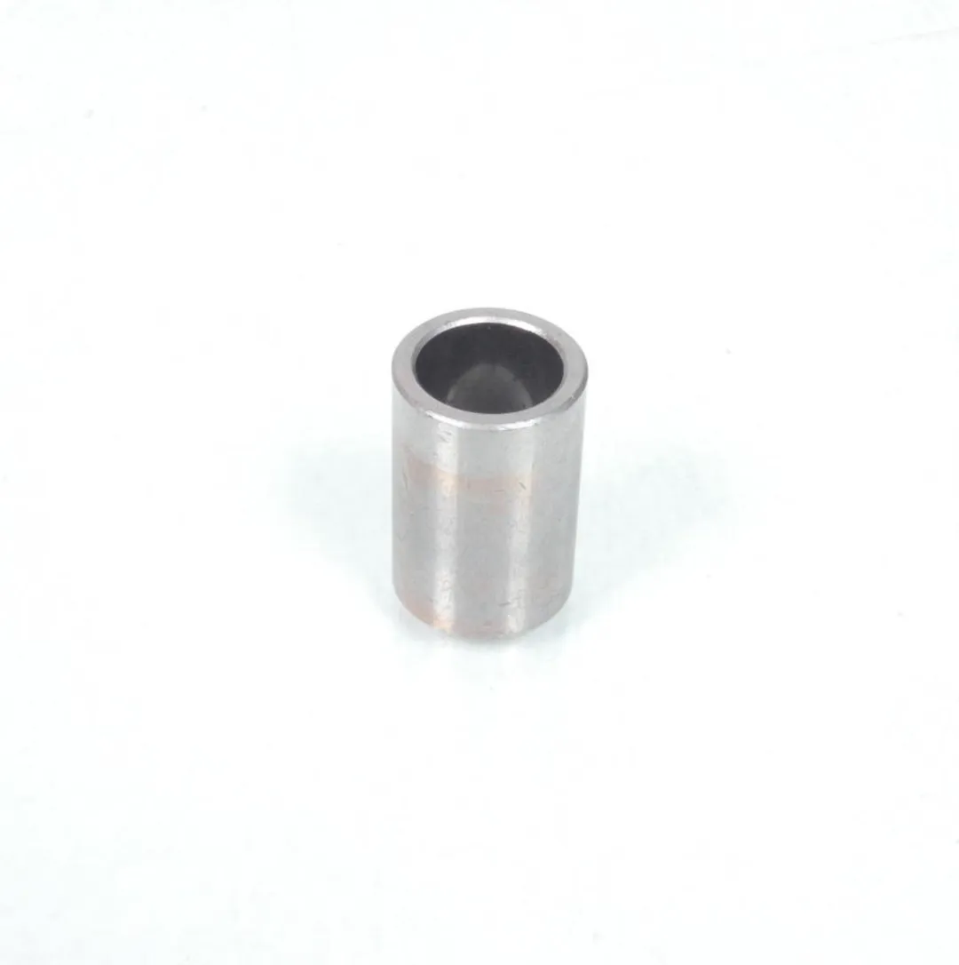 Yamaha Kickas Spacer 50 BW 90380-15240 - 15x20x30mm