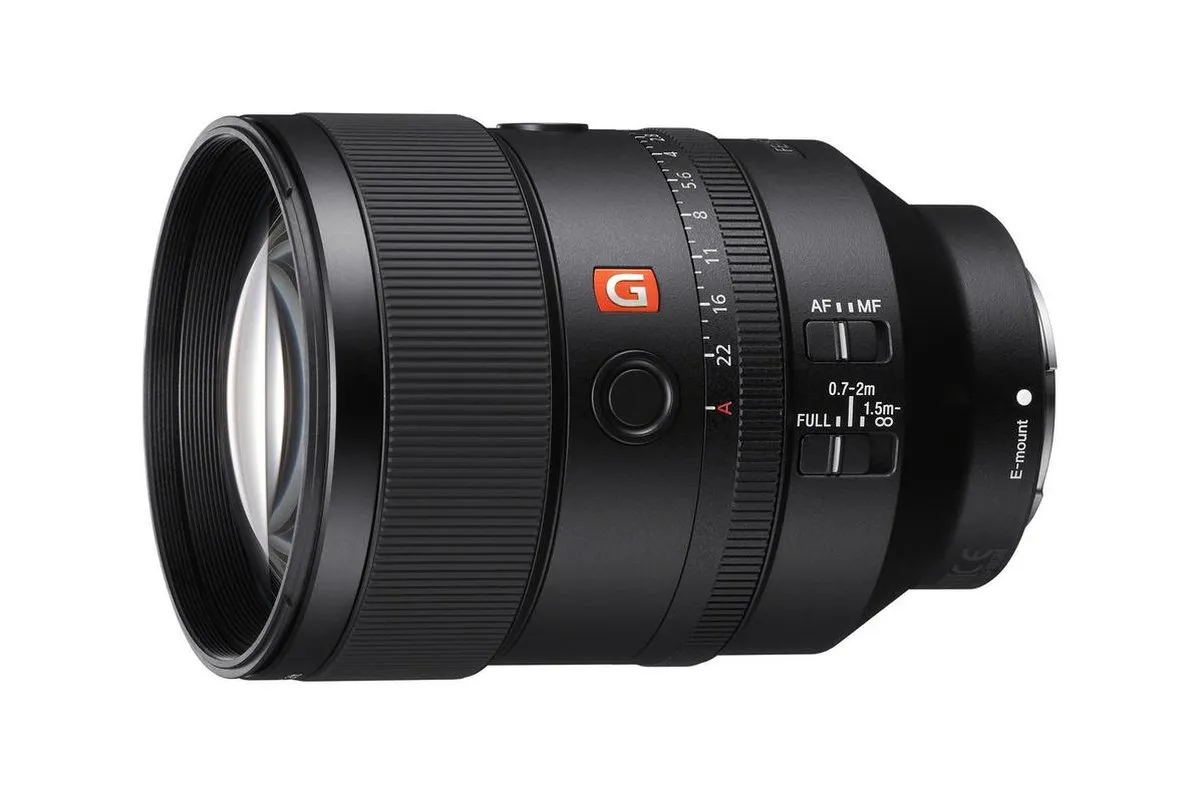 Sony SEL 135mm F1.8 GM FE Lens - 82mm