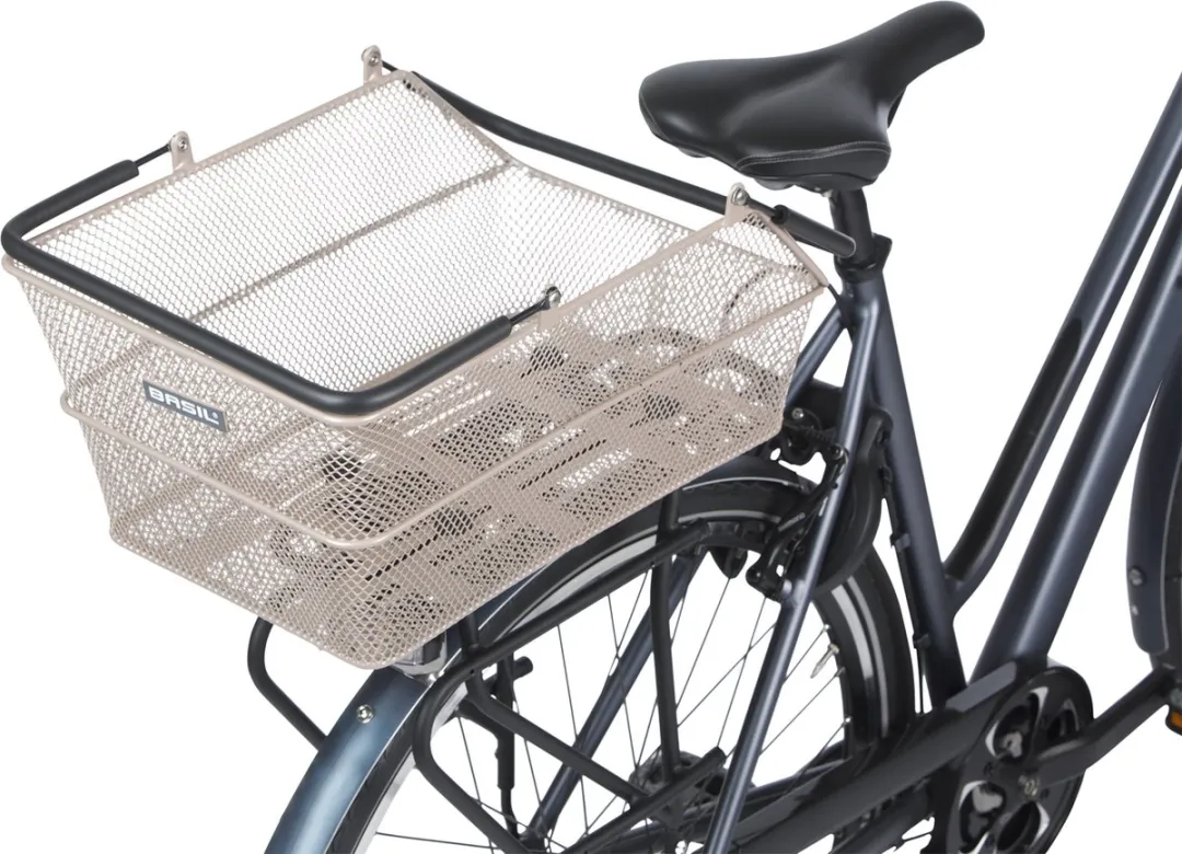Basil Cento MIK Fietsmand - 39x24x13cm Nude Metallic - afbeelding 6 van 6