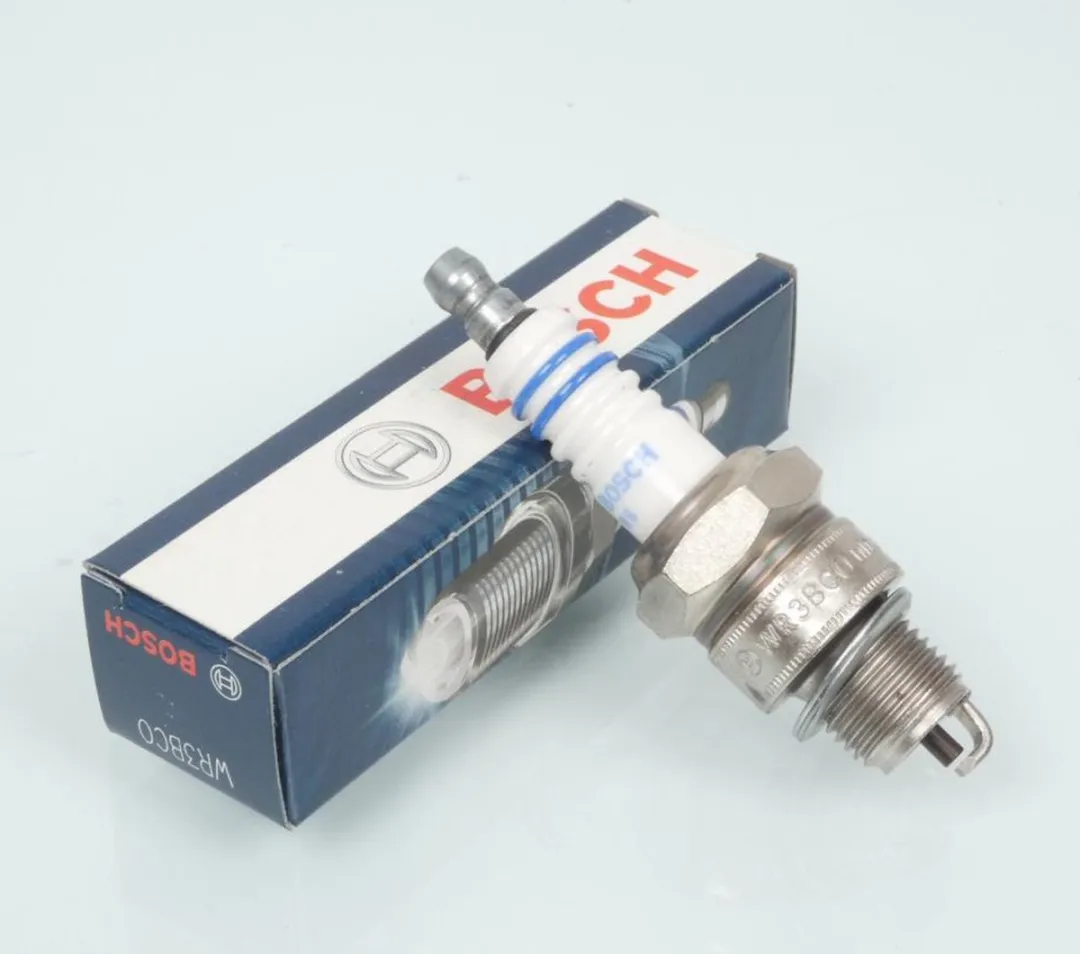 Bosch WR3BC0 Bougie Scooter