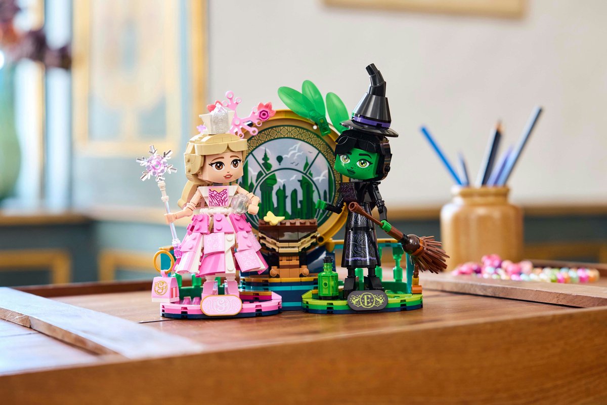 LEGO Wicked Elphaba en Glinda figuren - 75682