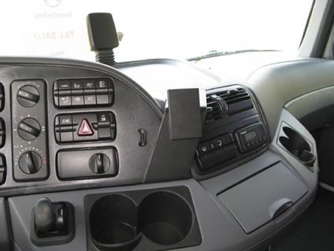 Brodit Mercedes Benz Actros 03-12 Montageplatform - 213465 - Zwart