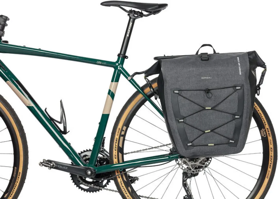 Basil Navigator Storm L Fietstas 25L - Zwart - afbeelding 6 van 6
