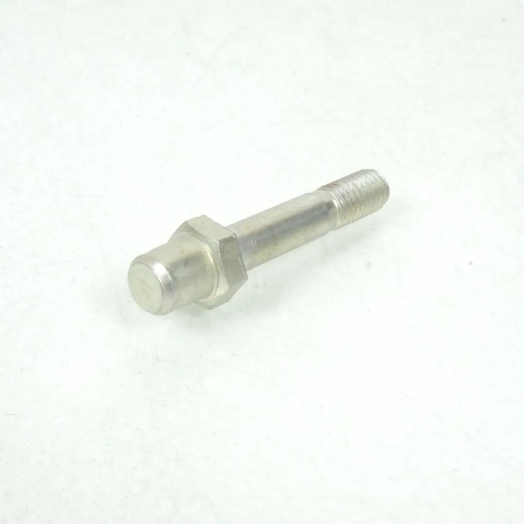 Peugeot Axe Béquille M8x1.25 L40mm