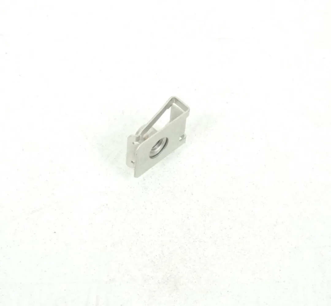 Peugeot Agrafe Carrosserie M5 1173424111