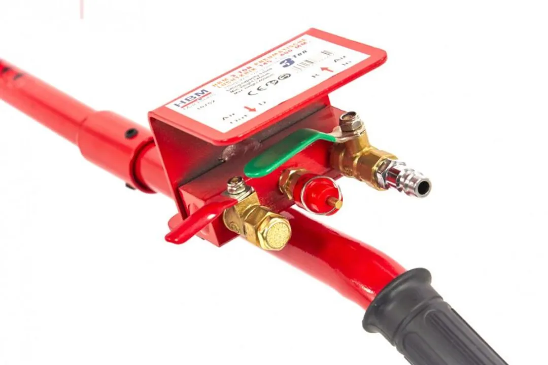 HBM 3 Ton Pneumatische Luchtkrik 145-400mm - Rood