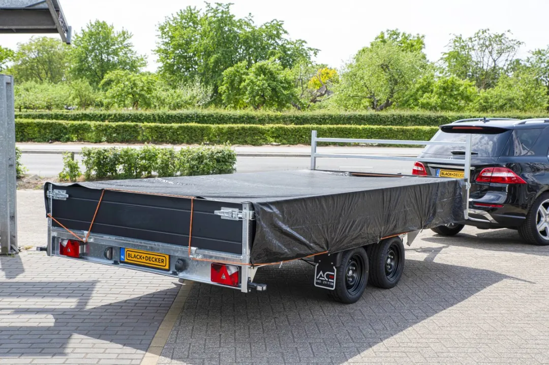 BLACK+DECKER Dekzeil voor aanhangwagen 3x4m - Zwart