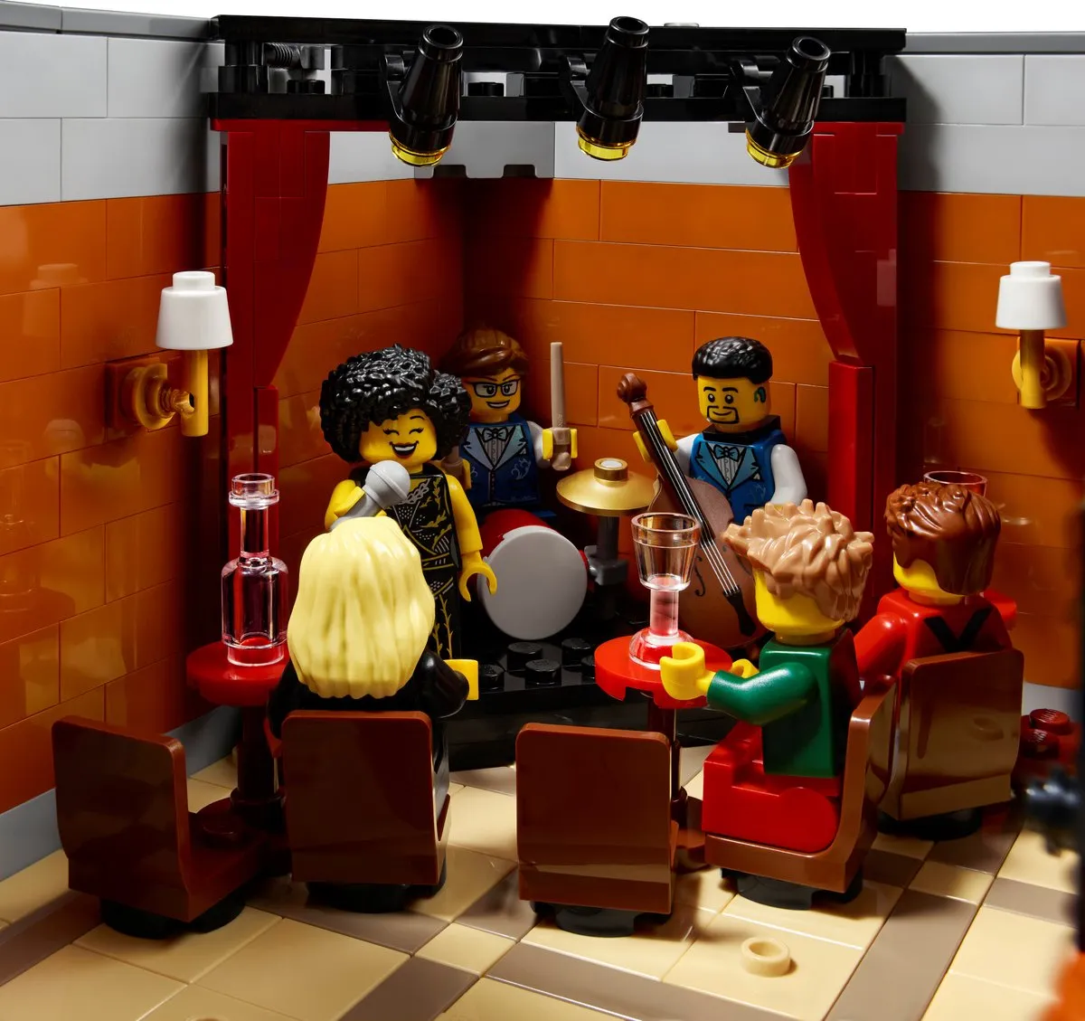 LEGO 10312 Jazz Club - 2899 Stukken