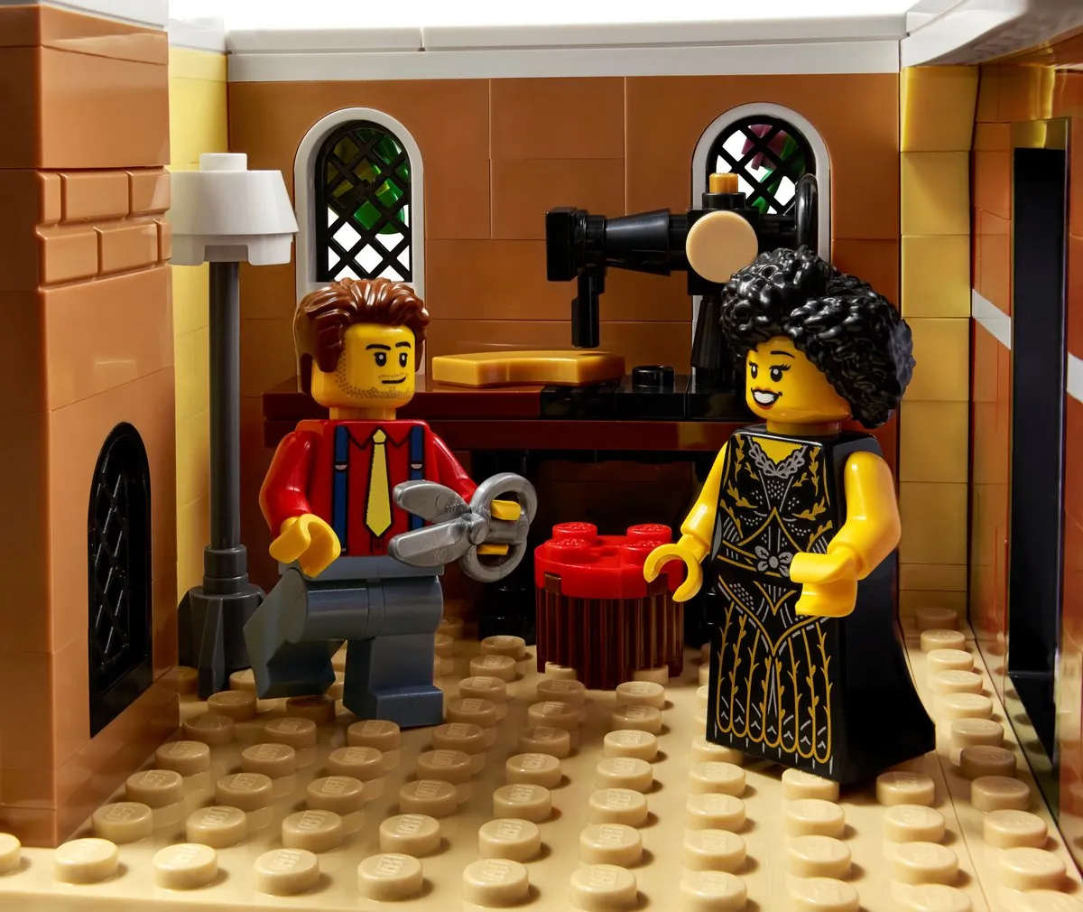 LEGO 10312 Jazz Club - 2899 Stukken