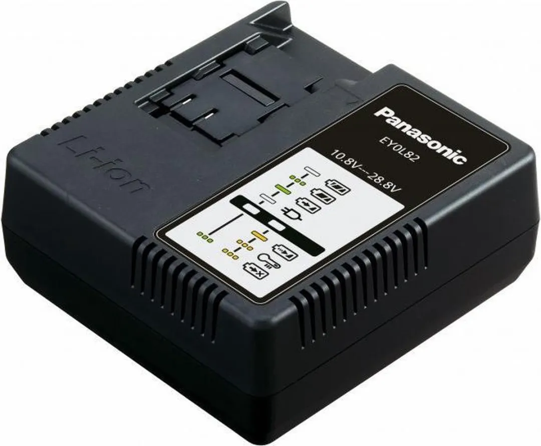 Panasonic EY0L82B Li-Ion Acculader 10.8V-28.8V