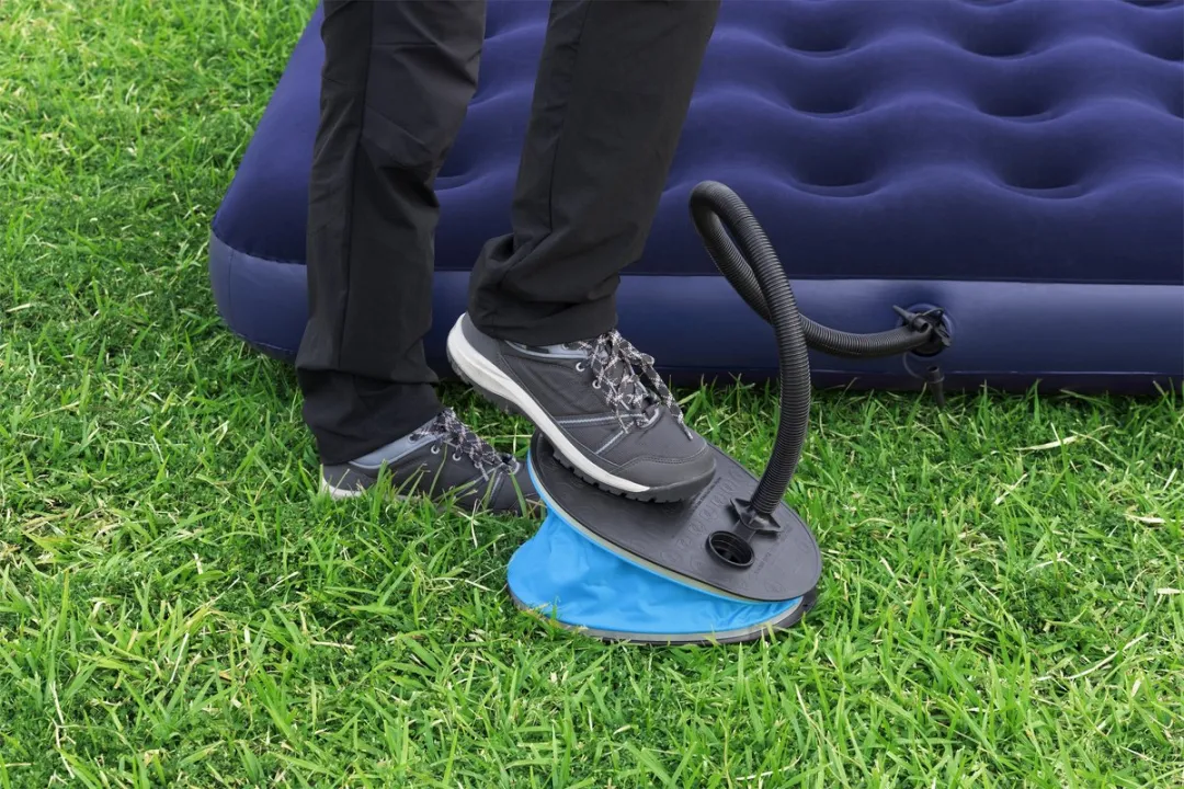 Bestway Air Step 1600cc - Zwart/Blauw - afbeelding 5 van 6