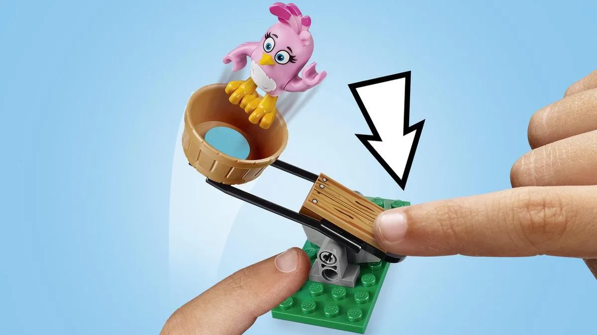 LEGO Angry Birds Pig City Sloopfeest 75824 - 386 Stukken - afbeelding 6 van 6