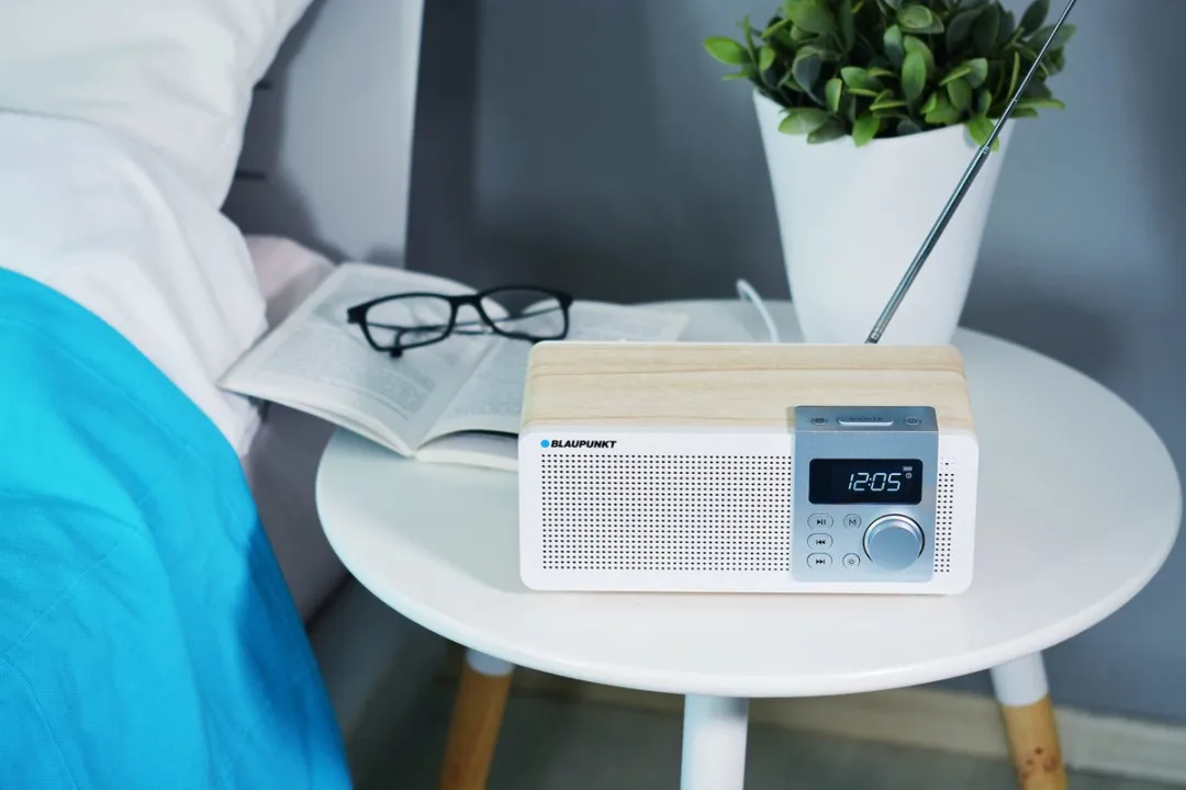 Blaupunkt Klokradio Bluetooth - Wit