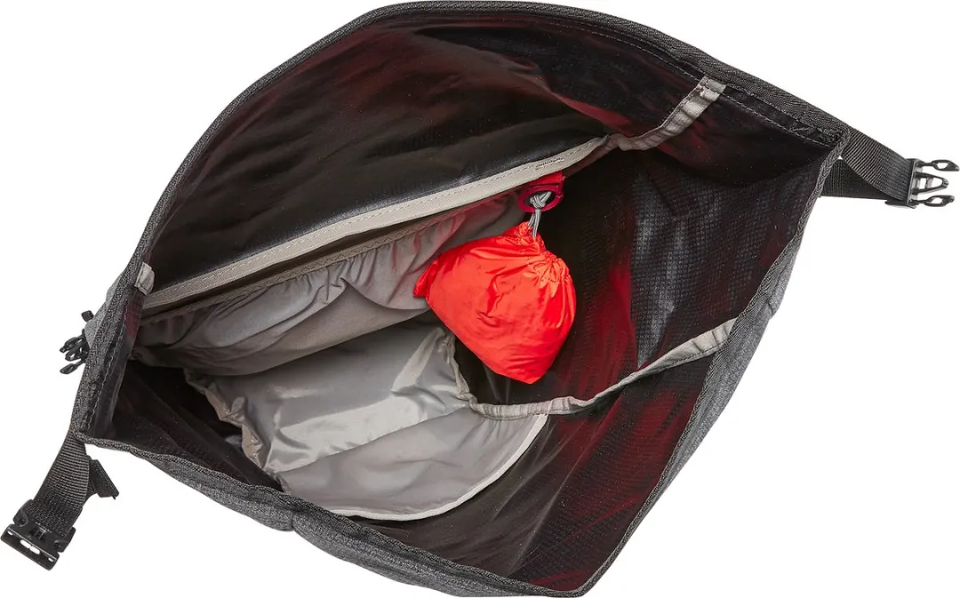 Vaude Road Master Roll-It Luminum Fietstas 22L - Zwart