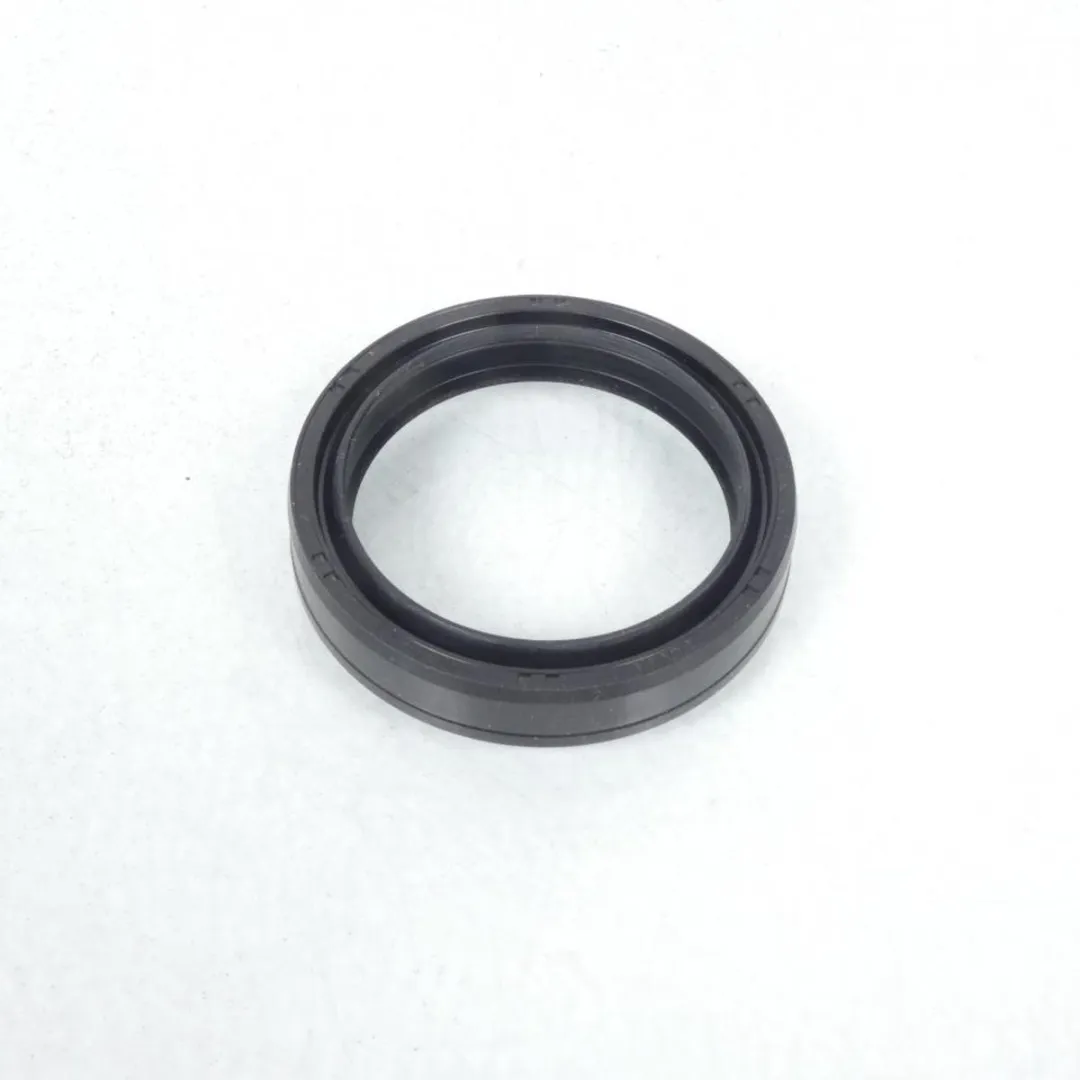Husqvarna 125 WRE Rozet 1994 - 43x54x11mm - Zwart