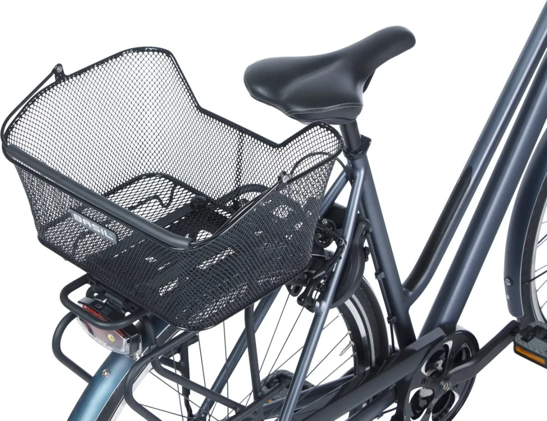 Basil Base M MIK Fietsmand Achter - 14L - Zwart