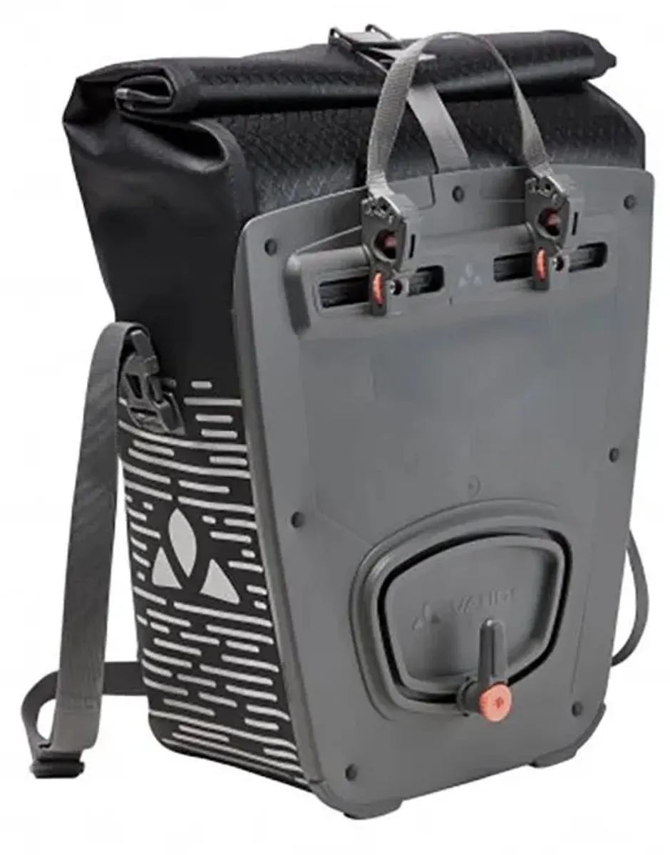 Vaude Aqua Back Luminum Single II Fietstas 24L - Zwart