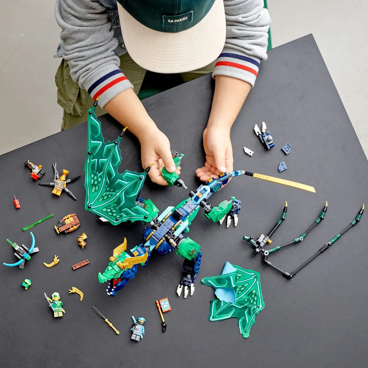 LEGO Ninjago Lloyd's Legendarische Draak 71766 - 747 Stukken