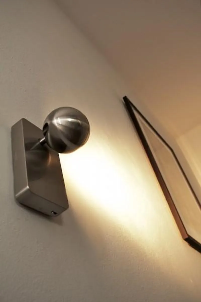Philips Ledino Universa Wandlamp LED 7.5W - Dimbaar - Nikkel