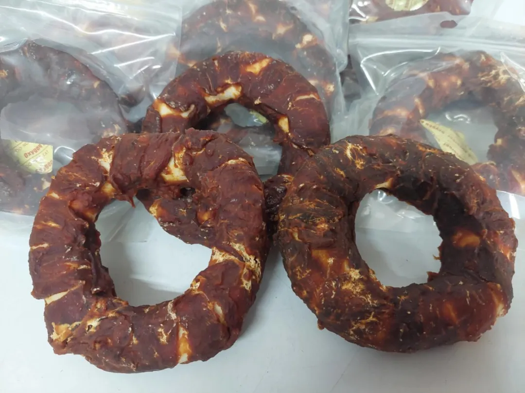 DierOKÉ XXL Kauwdonut met Eend