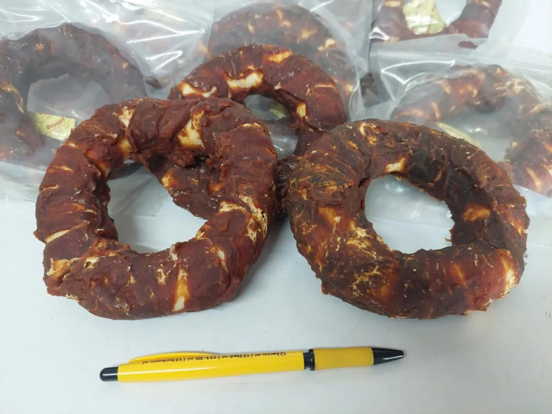 DierOKÉ XXL Kauwdonut met Eend - 10 Stuks