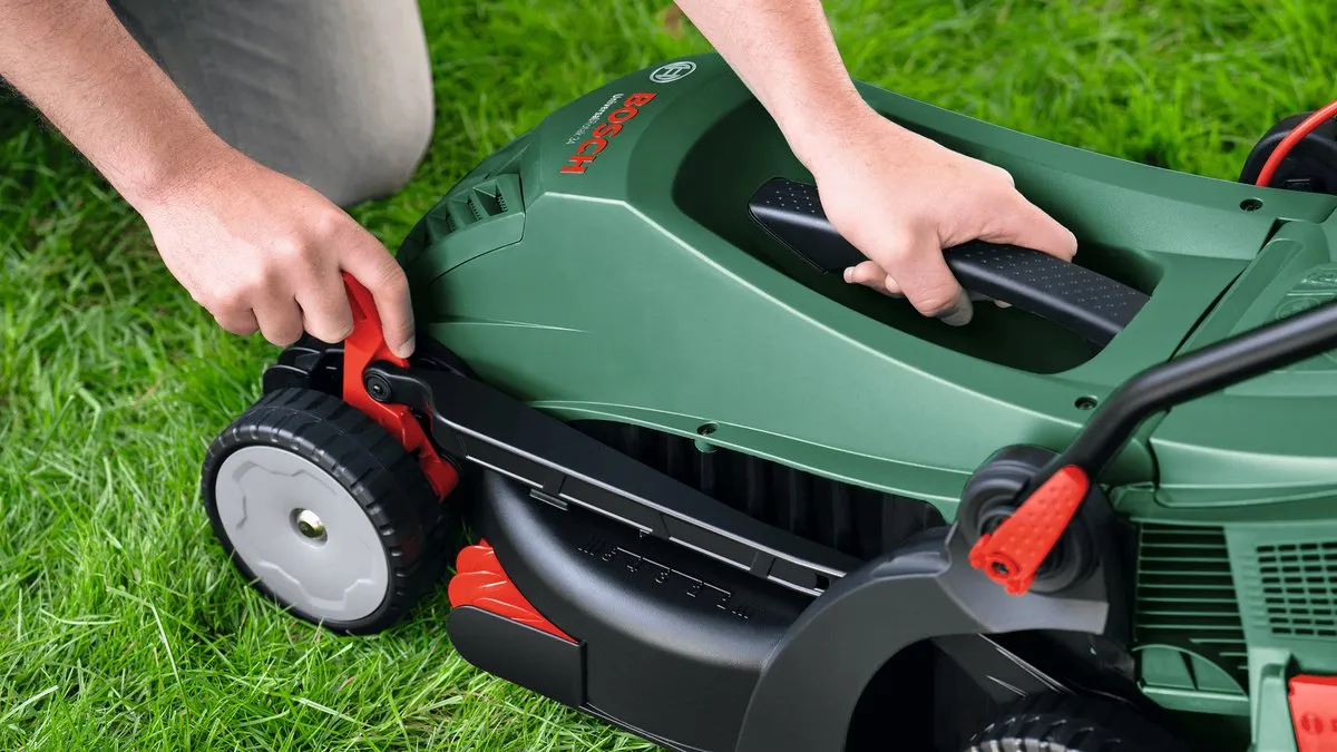 Bosch Elektrische Grasmaaier 1300W - 34cm - 40L - afbeelding 6 van 6