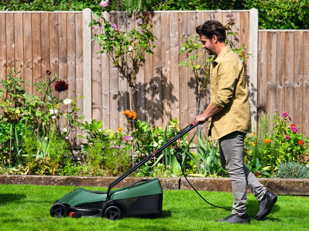 Bosch EasyRotak 32-205 Grasmaaier - 31L Grasopvangbak - afbeelding 6 van 6