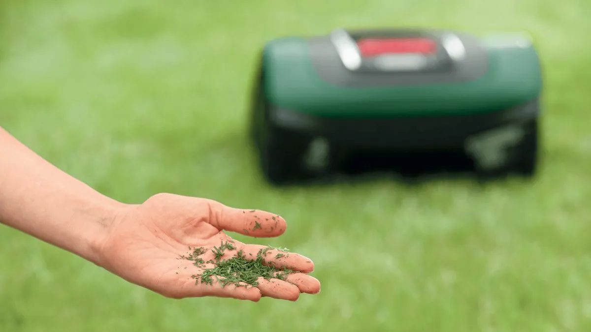 Bosch Indego S 500 Robotmaaier -  Voor gazons tot 500 m2 - Incl. laadstation en accessoires