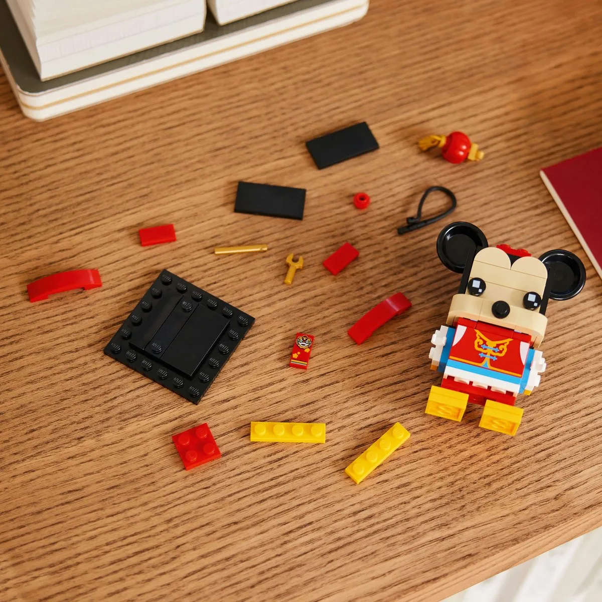 LEGO Brickheadz 40673 Mickey Mouse Lentefestival - 120 Stukken