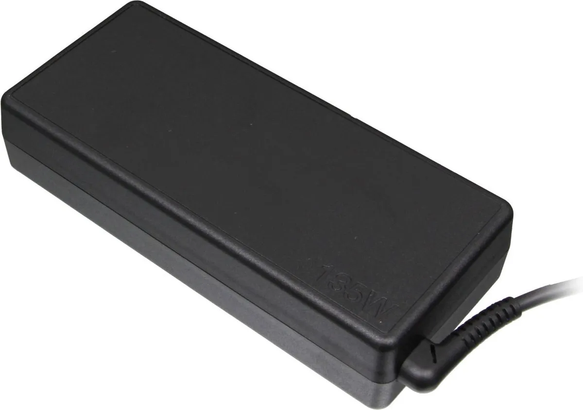Lenovo 4X20E50569 Oplader 135W - Zwart