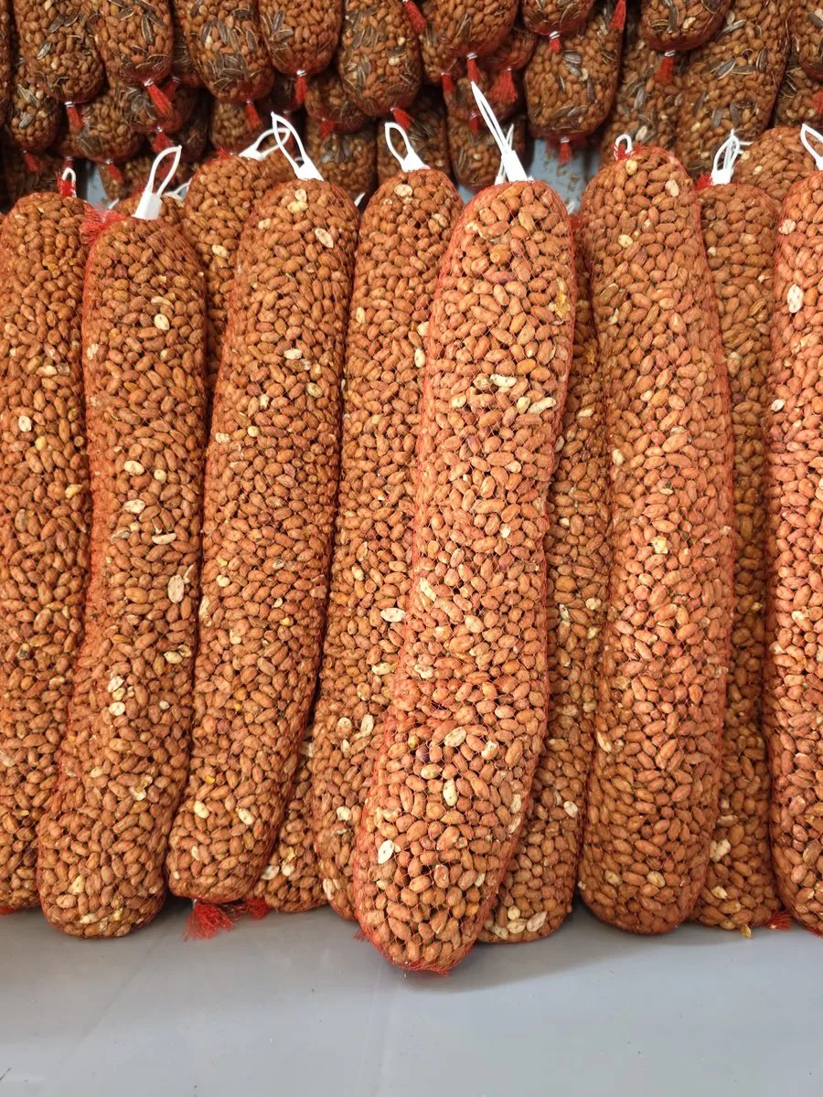 Topdiervoeding.nl Pindaslinger Tuinvogelvoer 12x1kg - 50cm