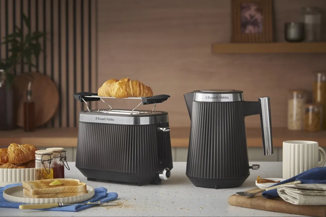 Russell Hobbs Brontë Broodrooster 26760-56 - 2 Snacks - 980W - Zwart