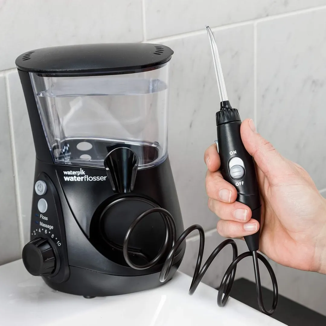 Waterpik WF-662 Flosapparaat - 600ml - 10 Snelheden - Zwart
