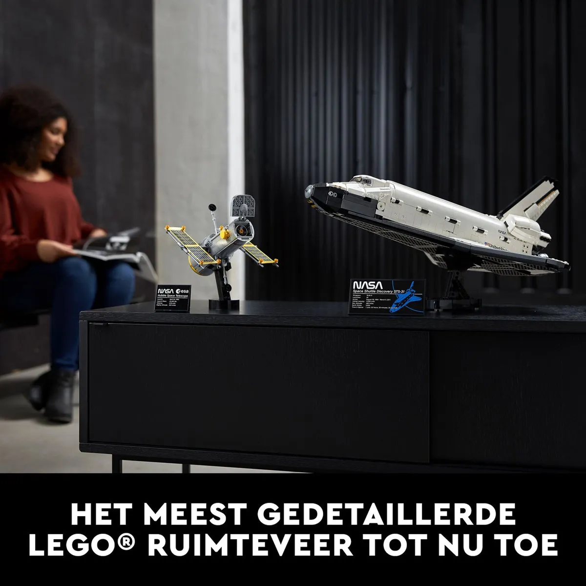 LEGO Creator Expert NASA Space Shuttle Discovery 10283 - 2354 Stukken - afbeelding 6 van 6