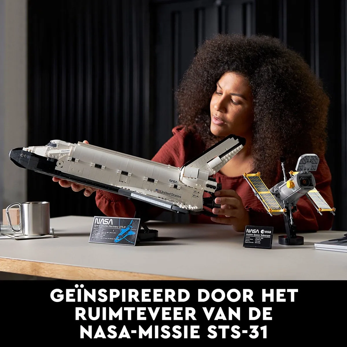 LEGO Creator Expert NASA Space Shuttle Discovery 10283 - 2354 Stukken