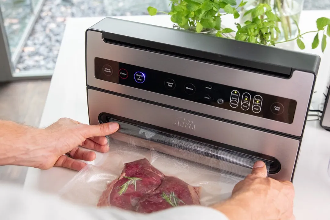 Solis VertiVac Plus 5703 Vacuümmachine - 130W - Zilver