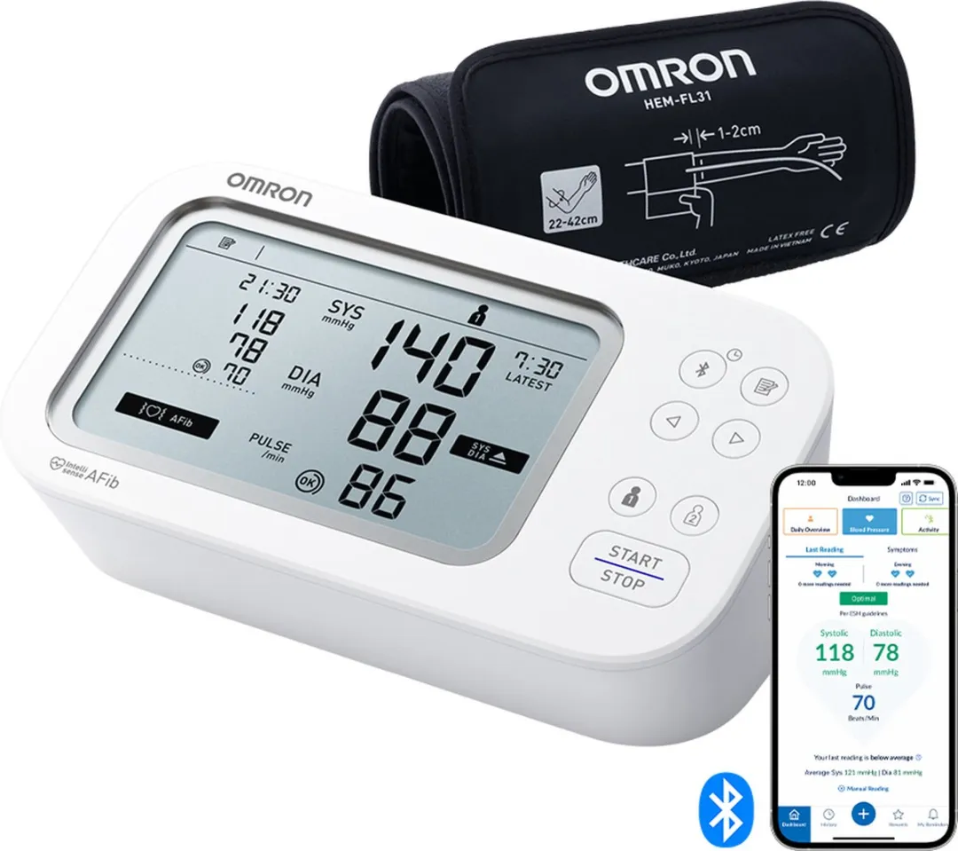 OMRON X7 Smart AFib Bloeddrukmeter voor bovenarm | Check voor AFib bij elke bloeddrukcontrole | Klinisch gevalideerd, inclusief zwangerschap en diabetes | 2 gebruikers | Intelli Wrap Manchet 22-42cm