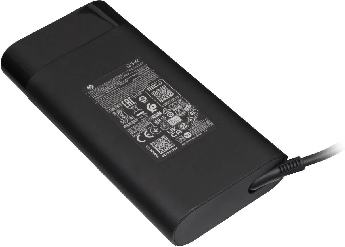 HP M85390-002 Laptopoplader 135W