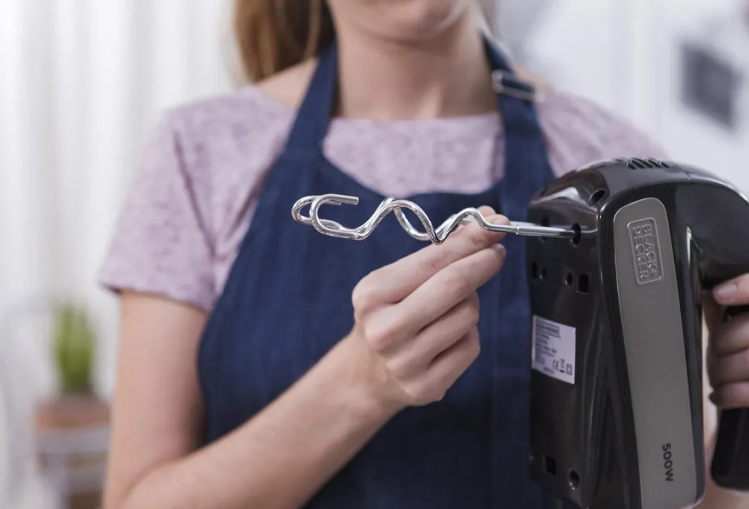 BLACK+DECKER BXMX500E Handmixer - 500W - 5 Snelheden - Zwart/Zilver