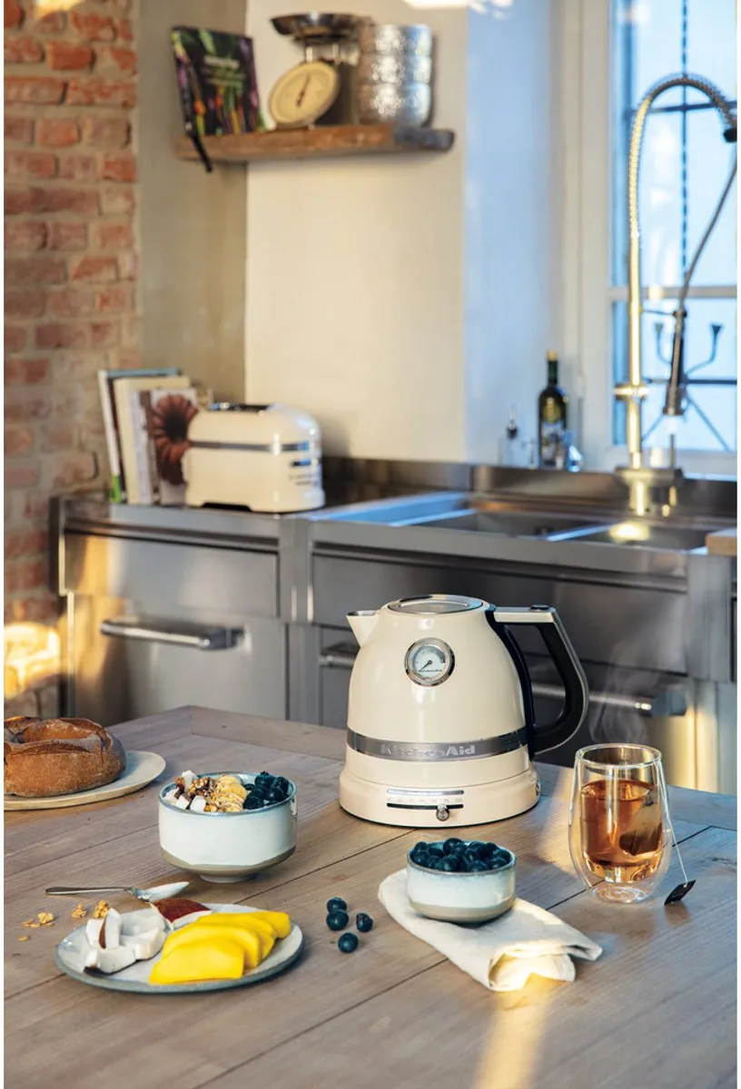 KitchenAid Artisan 5KMT2204EAC Broodrooster 2 Sleuven - 1250W - Almond Cream