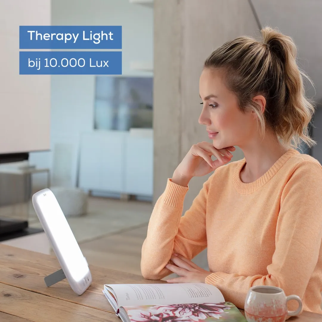 Beurer TL 35 Daglichtlamp – Lichttherapie lamp 10 000 Lux – Dimbaar & met Timer – Compact: Thuis, op Bureau & Onderweg – Medisch Gecertificeerd – Flikkervrij & UV-vrij – 3 Jaar Garantie