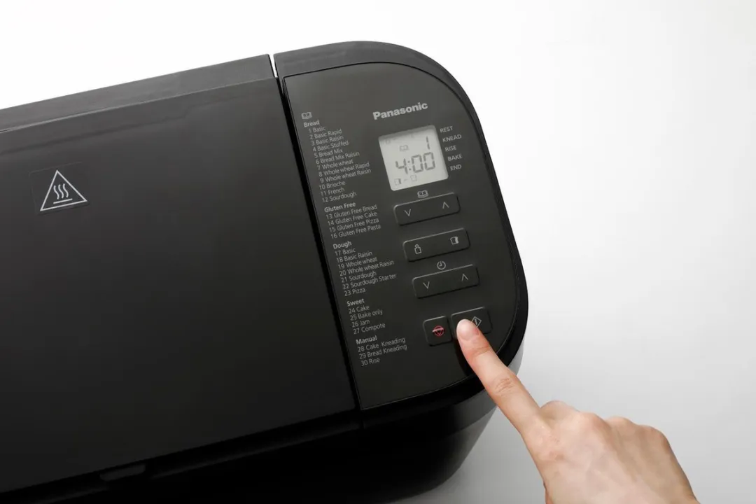 Panasonic SD-R2530KXE Broodbakmachine - 30 Programma's - 550W - Zwart