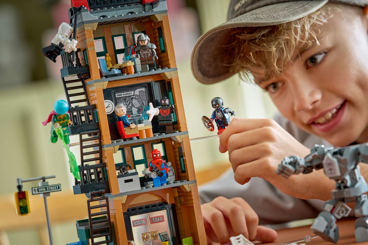 LEGO Marvel Spider-Man vs. Mysterio: de Daily Bugle Bouwpakket - 76342