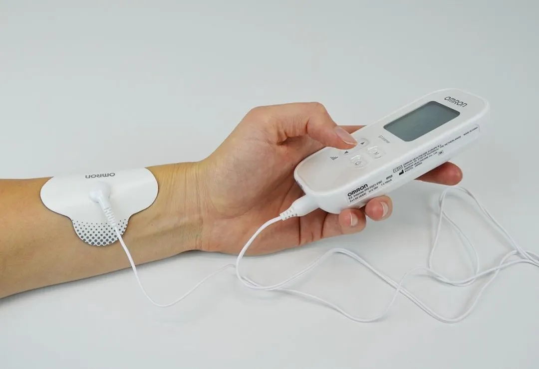 Omron TENS E3 HV-F021-EW Pijnverlichtingsapparaat - Wit